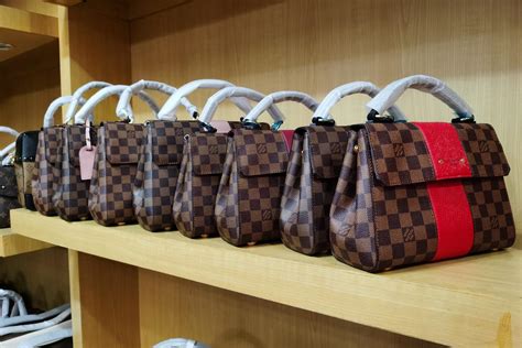 louis vuitton luggage replica china|louis vuitton copies.